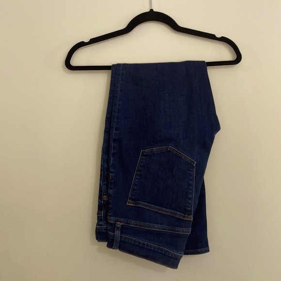 J. Crew 9” High-Rise Toothpick dark denim size 32R - Picture 3 of 5